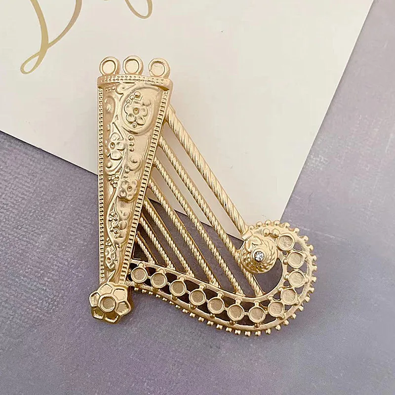 Ajojewel 2023 Nýja Uppskerutími Golden Harp Næla Skartgripi Tónlistar Iinstruments Föt Pinna Í Peysu Peysu Aftur Gjöf Atriði